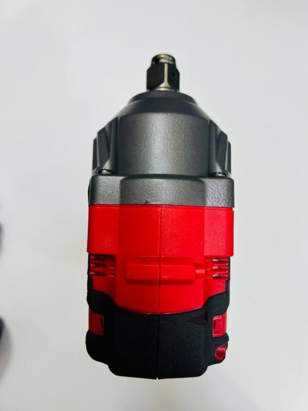 بکس شارژی دو کاره میلواکی مدلmilwaukee 108v5.0AH LITHIUM