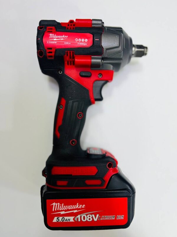 بکس شارژی دو کاره میلواکی مدلmilwaukee 108v5.0AH LITHIUM