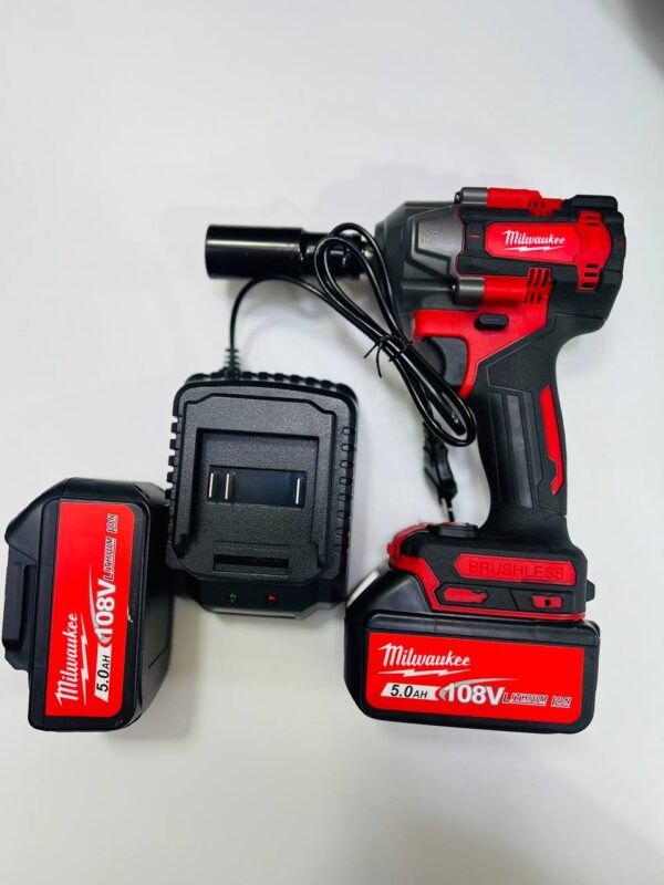 بکس شارژی دو کاره میلواکی مدلmilwaukee 108v5.0AH LITHIUM